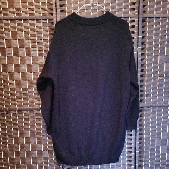 H&M Black Sweater with Yellow Smiley Face - Picture 3 of 5